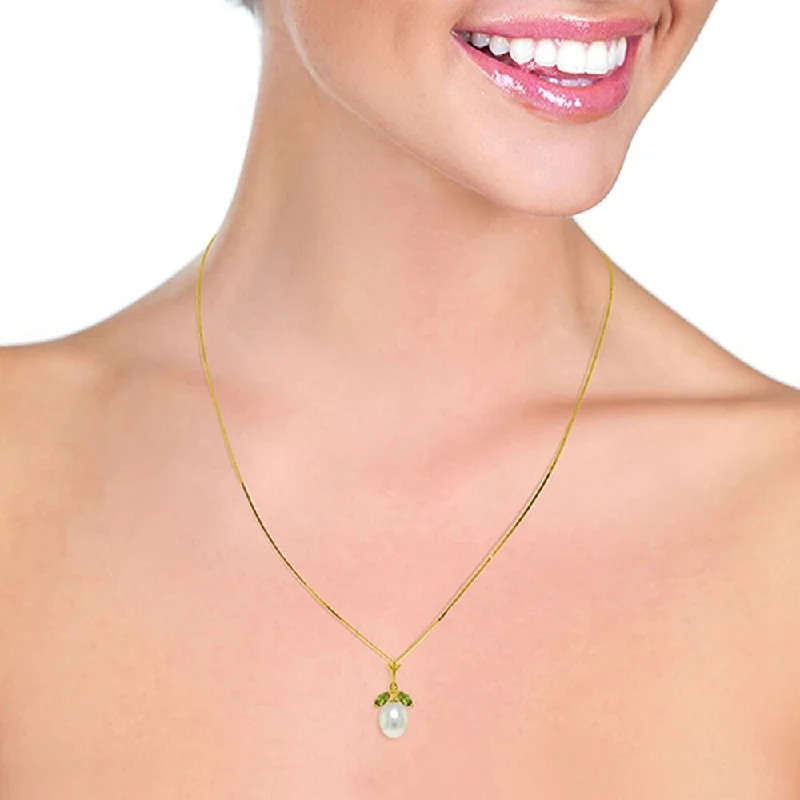 stylish silver necklace with gemstone pendant-4.5 CTW 14K Solid Gold Winning Peridot pearl Necklace