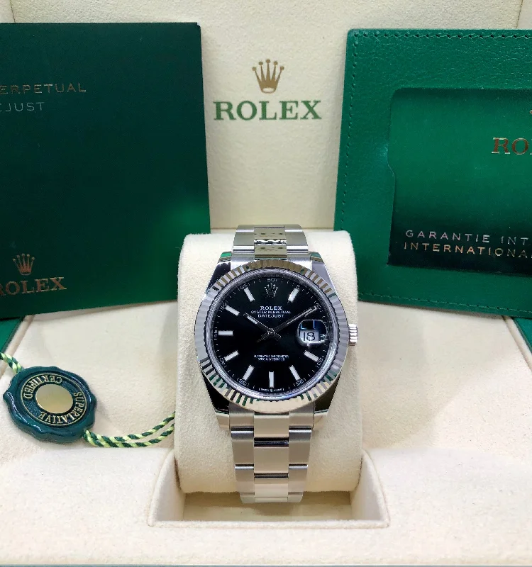 premium watches for men with minimalist dials and classic design -2020 Rolex Datejust 41 126334