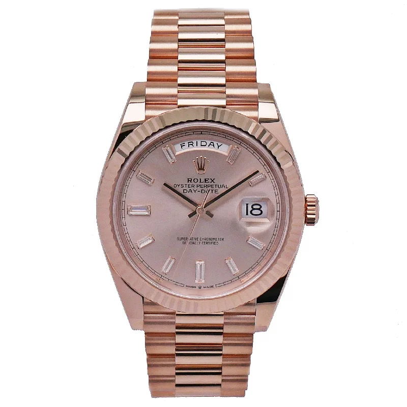 stylish watches for men with eco-friendly materials and classic design -Rolex Day-Date 40 Roségold 228235 - 2022