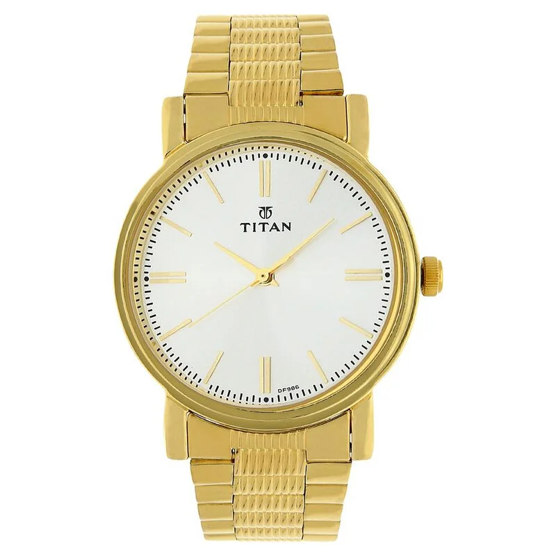 best luxury watches for men with Swiss-made craftsmanship -Titan Quartz Analog Silver Dial Stainless Steel Strap Watch For Men