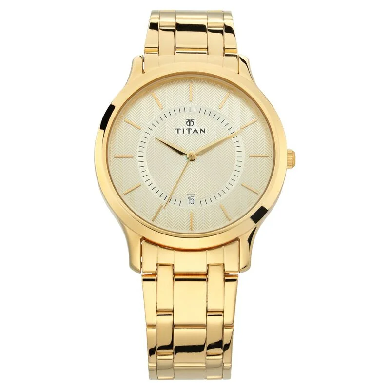 high-performance watches for men with advanced chronograph and date features -Titan Quartz Analog With Date Champagne Dial Stainless Steel Strap Watch For Men