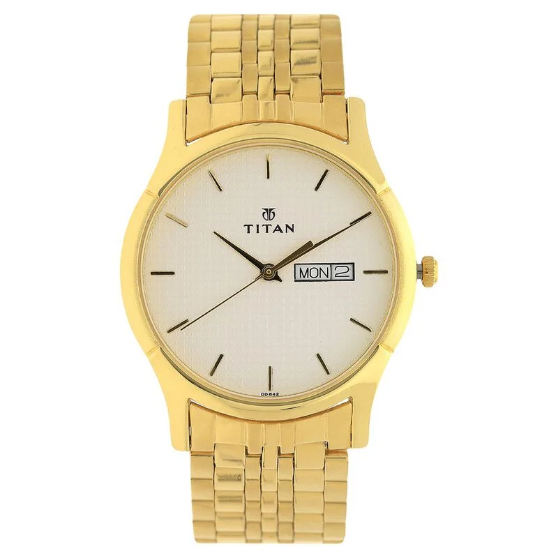 women’s watches with leather straps and modern minimalist designs -Titan Quartz Analog With Day And Date Silver Dial Stainless Steel Strap Watch For Men